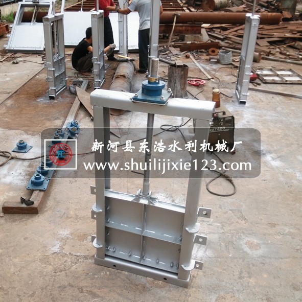 機(jī)閘一體門.jpg 機(jī)閘一體門.jpg